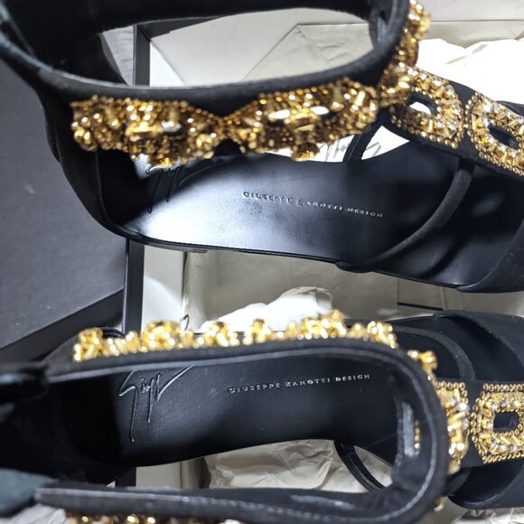 Gorgeous Giuseppe Zanotti Black Sandals Size 41 - Picture 8 of 10